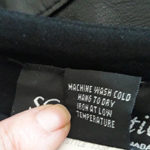 SC Collection BLACK 2 KICK PLEATED HIGH WAISTED PENCIL SKIRT size 10 - Picture 8 of 9